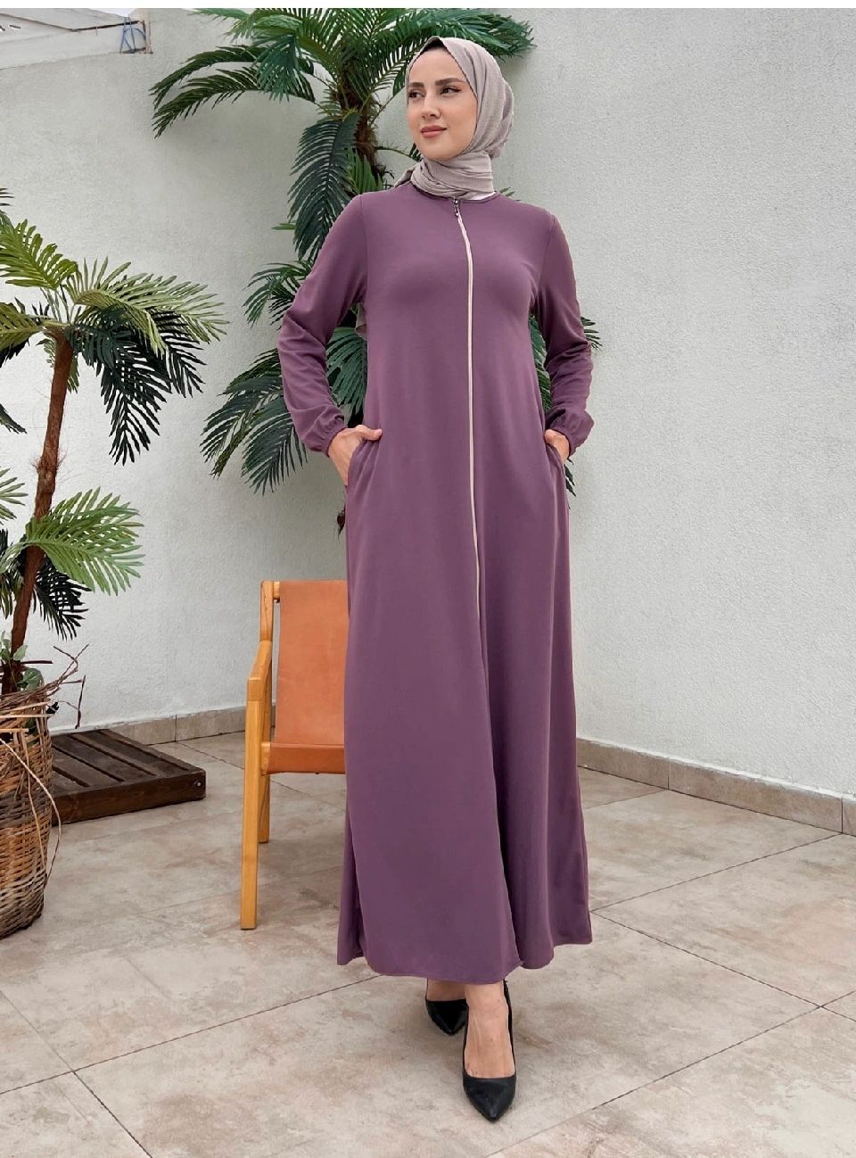 Double pocket long zippered Abaya